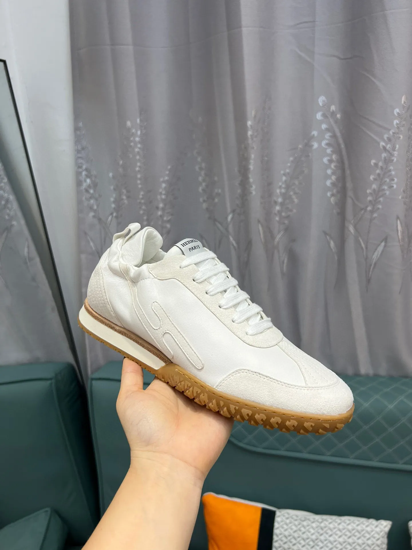 Men's shoes 💰660 [HERMES] Hermès - High-end quality original order 🔍🔍 - Upper: 🔝 cowhide suede splicing design - Inner lining: imported mixed sheepskin - Outsole: TPR foam · Rubber: two-color combined molding outsole - Super high quality control · Fine workmanship: highlighted (high-end, luxury, grade) -Size: 38-44 (45, 46, can be customized)